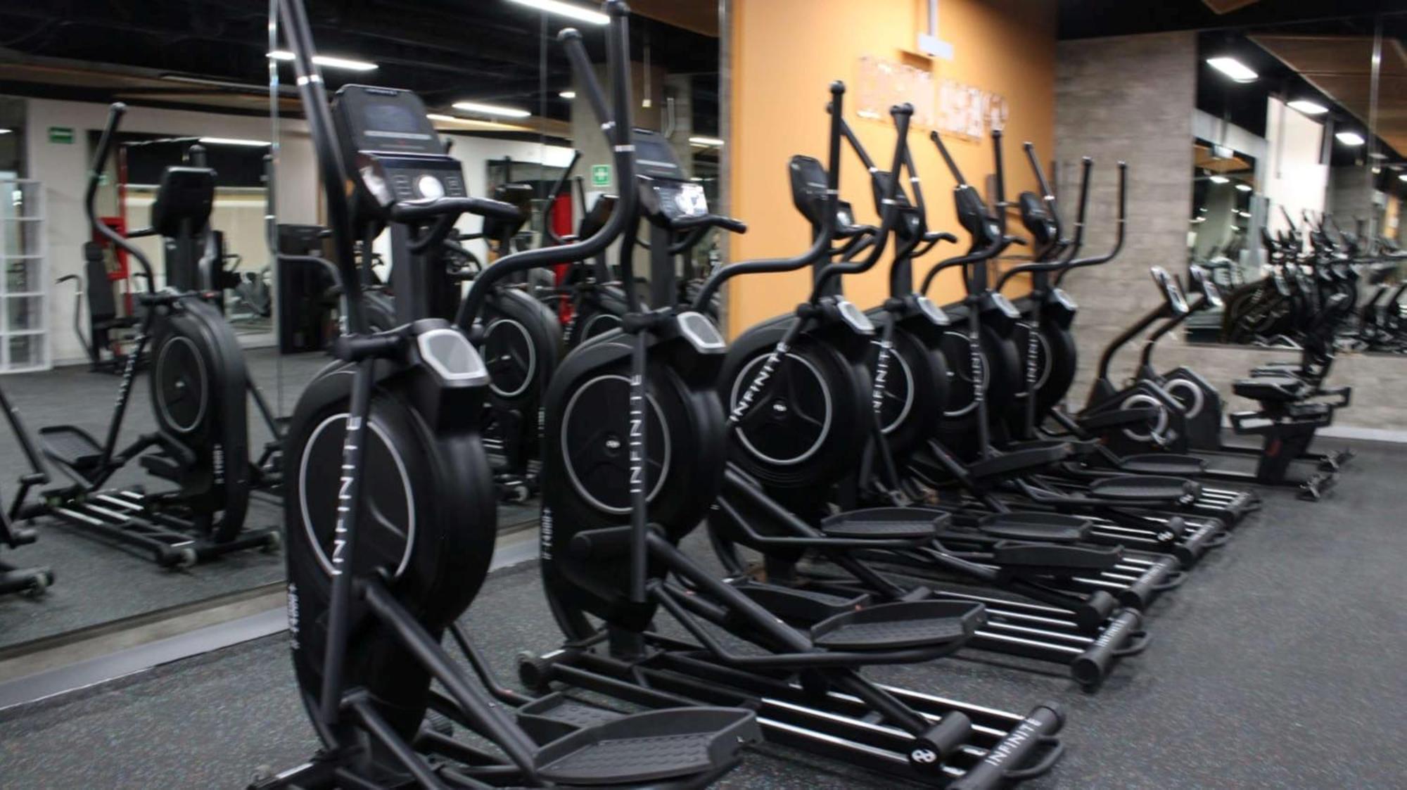 Grand Cantalagua Hotel Morelia, BW Signature Collection Dış mekan fotoğraf Elliptical cross trainer